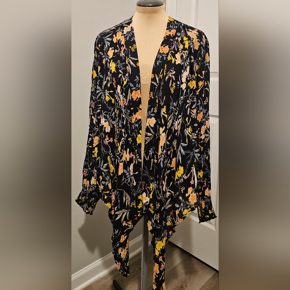 Patrons Of Peace NWT Floral Open Tie-Front Women's Cardigan 100% Rayon Sz S - Picture 6 of 9